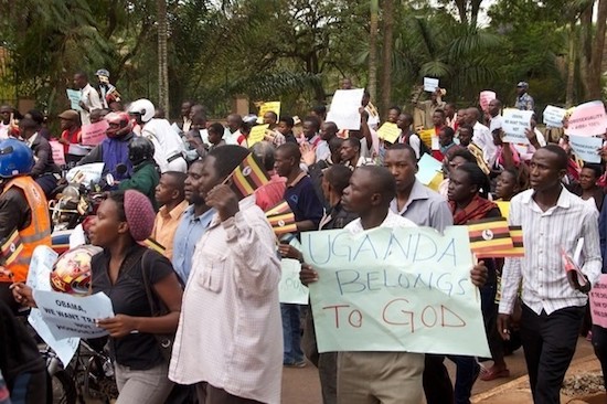 Manifestación en Uganda. Foto: J. Lester Feder/BuzzFeed
